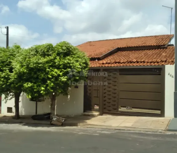 Casa com 2 Quartos Centro de Ibira - SP