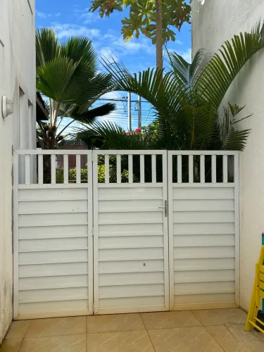 Portao super conservado 