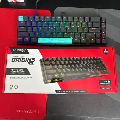 HyperX Alloy Origins 65 Aqua - Defeito intermitente em algumas teclas - R$ 190