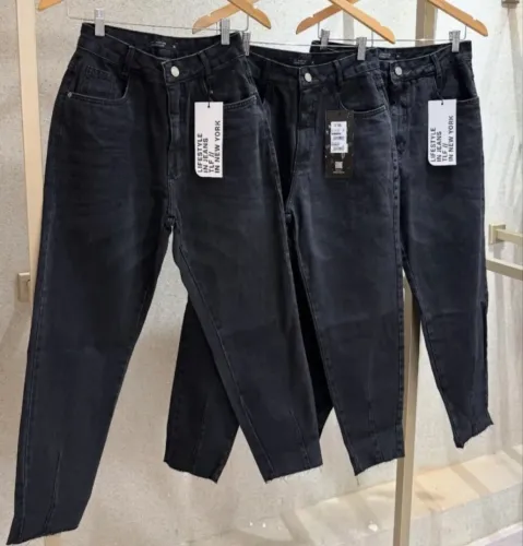 Calça mom TLF preta