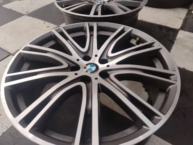 Rodas avulsas BMW 540 aro 20