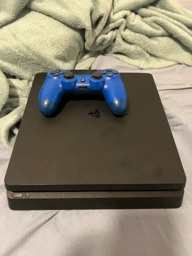 PS4