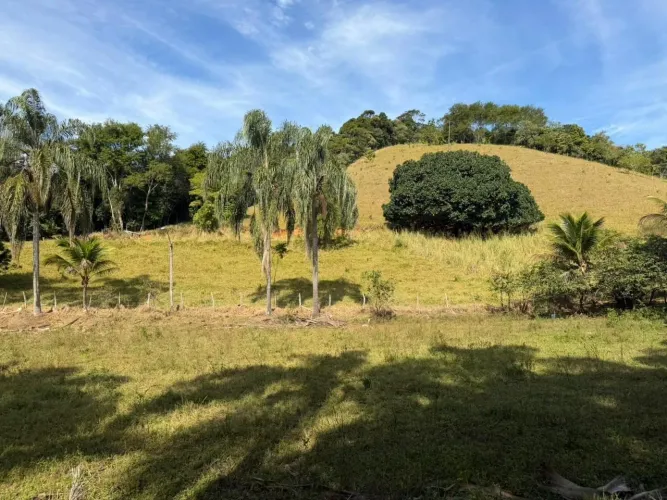 VENDE-SE SÍTIO 