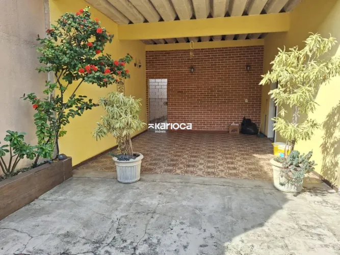 Casa linear vazia rua residencial quintal varanda 3 quartos suite 2 vagas residencial e co