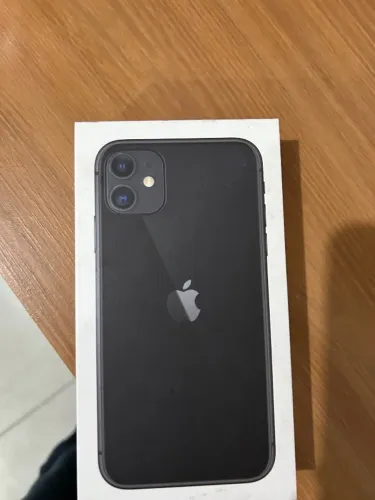 I phone 11 64 giga
