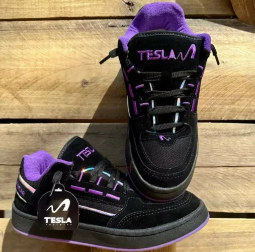 TESLA COIL REFLETIVO