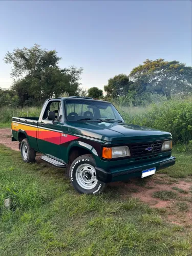 Chevrolet D-20 S / Luxe 3.9/4.0 Diesel 1991