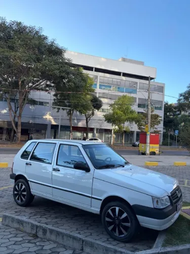 Fiat Uno Mille 1.0 Fire/ F.flex/ Economy 4P 2010