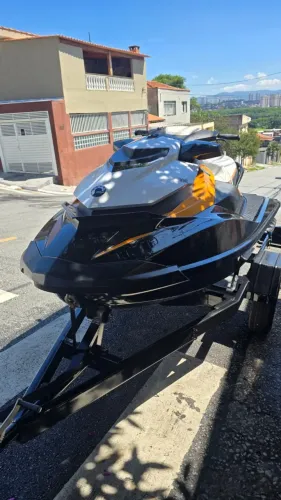 Moto Aquática See-Doo GTR 215 PRETO, ano 2013