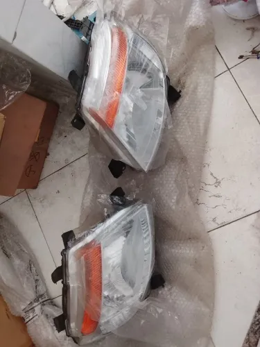 Faróis de ranger 2014 par