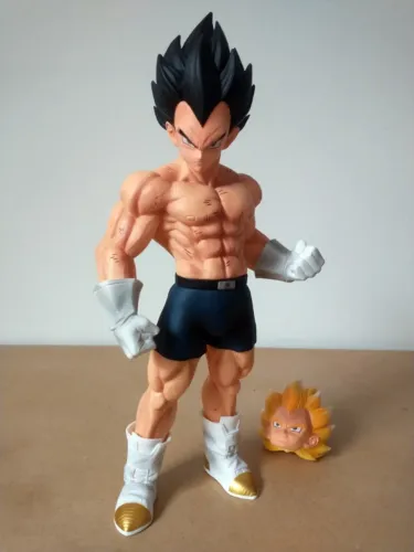 Action Figure Vegeta 28cm Boneco Dragon Ball Z DBZ
