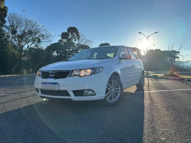 Kia Motors Cerato 1.6 16V Mec. 2011