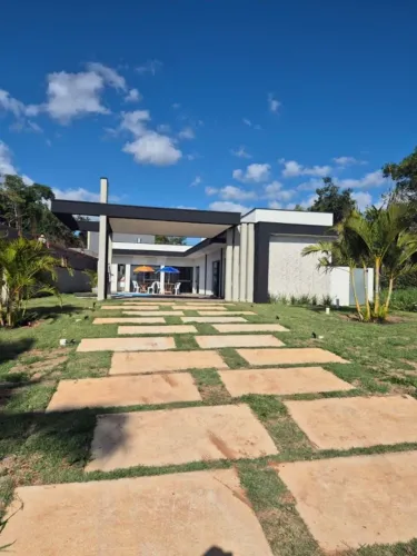 Casa com 3 dormitórios à venda, 133 m² por R$ 800.000 - Ninho Verde II - Pardinho/SP