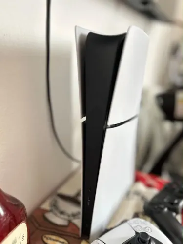 PlayStation 5 slim, mídia digital 856GB