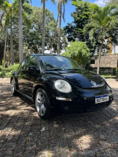 Volkswagen New Beetle 2.0 MI Mec./aut. 2010