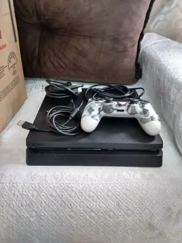 Play station 4 1 tera Aceitamos OLX PAY 