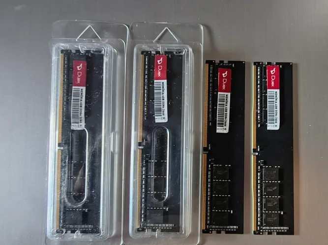Kit com 04 memórias ram de 4GB DDR4 - 2666