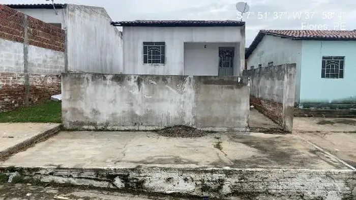 Excelente imóvel Casa no Centro, Flores - PE, Nº 5, 3 quartos, 160m² | Venda Online