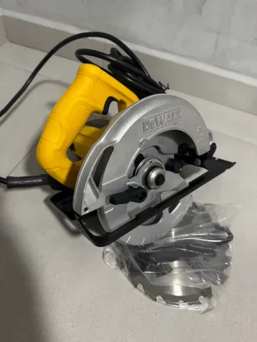 Serra circular Dewalt