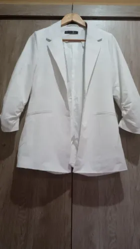 Blazer branco renner novo