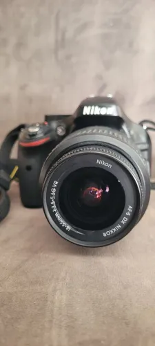 Maquina Fotografica Nikon R5200