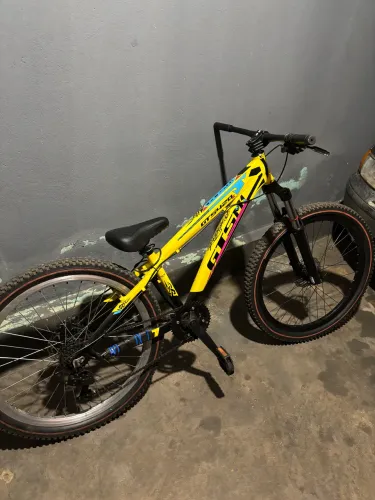 Bicicleta gts m1 aro 26 