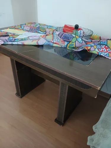 Mesa madeira 150,00