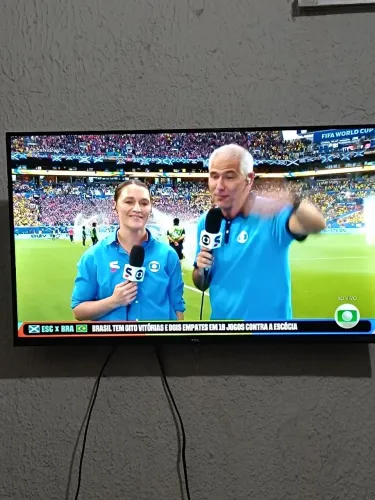 Tv 32" TCL APENAS VENDA. Ótimo preço tv sem nenhum defeito 