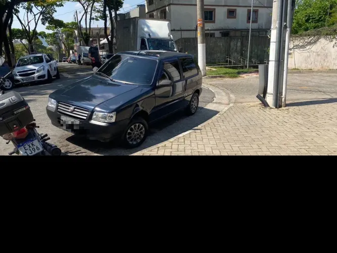Fiat Uno Mille 1.0 Fire/ F.flex/ Economy 2P 2011