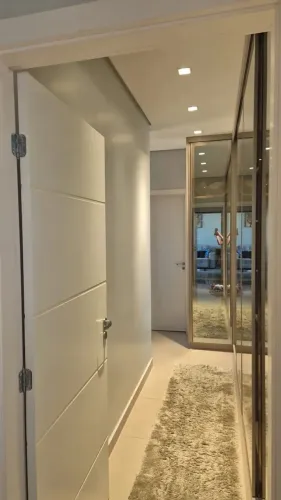 VENDO APARTAMENTO NO EDIFÍCIO PORTO REAL