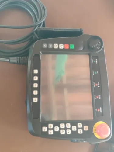 IHM manipulador de robô cartesiano