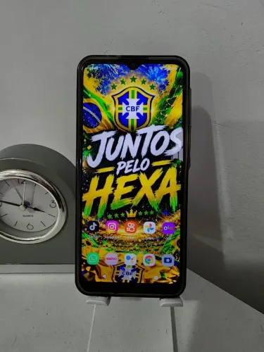 MOTOROLA MOTO G30