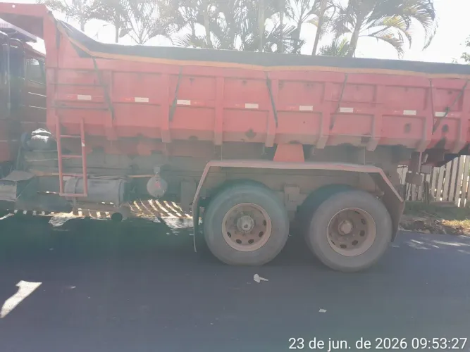 Basculante truck