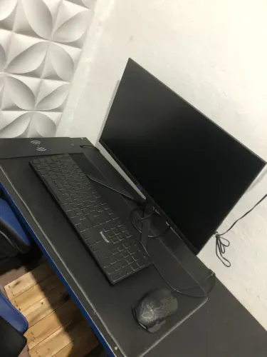 Pc gamer + cadeira TGT