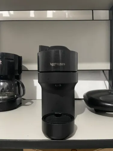 Cafeteira Nespresso Vertuo Pop Preto