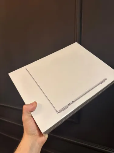 MacBook Air M5 16GB ram / 512GB SSD - Lacrado