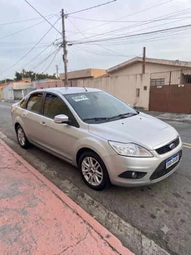 Ford Focus Sedan 2.0 16v/2.0 16V Flex 4P Aut. 2013