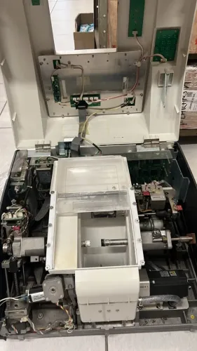 Facetadora Automatica Huvitz Excelon CPE-4000