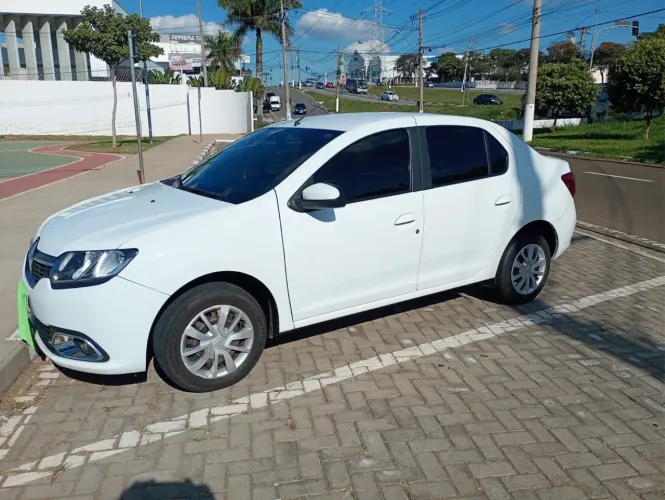 Renault Logan Expression Flex 1.6 16V 4P 2018