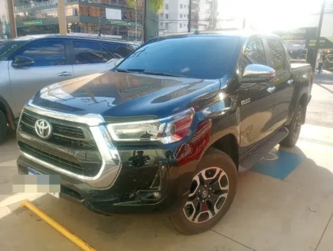 Toyota Hilux CD SRV 4X4 2.8 TDI Diesel Aut. 2025