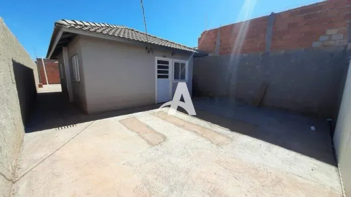 Casa para aluguel, 2 quartos, 2 vagas, Loteamento Luizote IV - Uberlândia/MG
