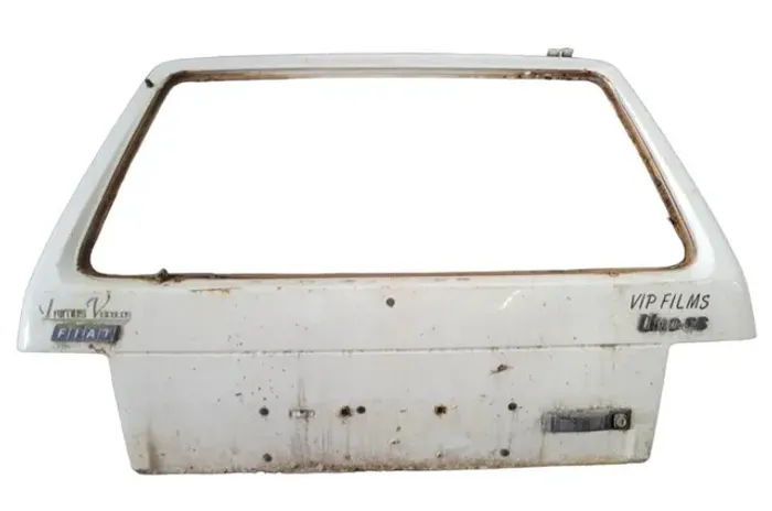 Tampa Traseira Fiat Uno Quadrado 1993 1994 1996 2000 N25
