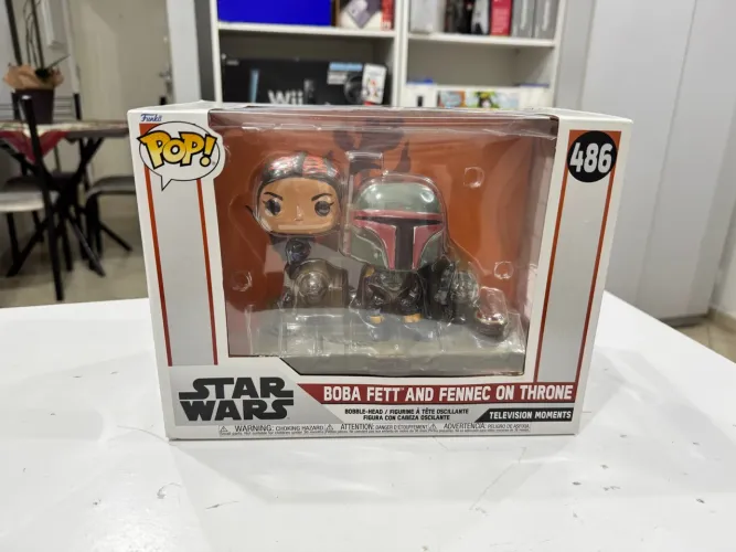 Vendo Funko Pop! Star Wars Boba Fett e Fennec Shand no Trono 486