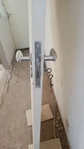 02 portas lisas madeira