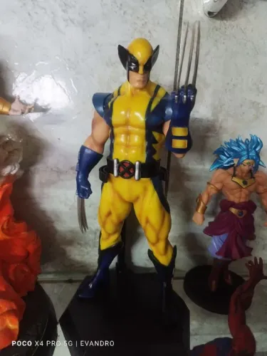 Estátua Wolverine 