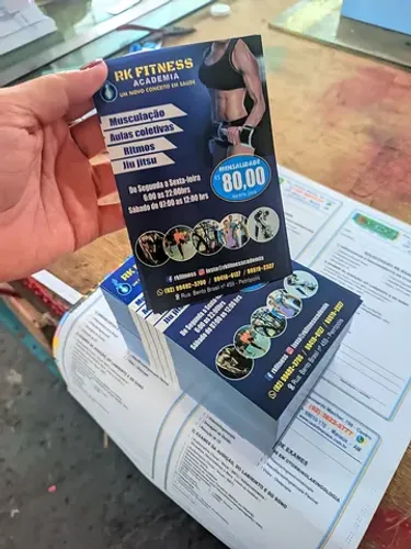 Panfleto frente colorido 10x15 couchê brilho 115 g