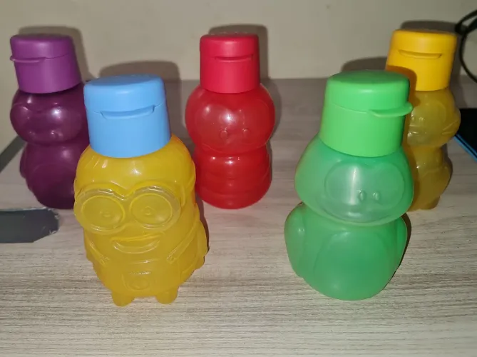Tupperware - Garrafinhas infantis divertidas