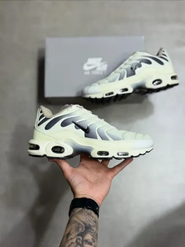 Nike Air Max TN Bege Importado