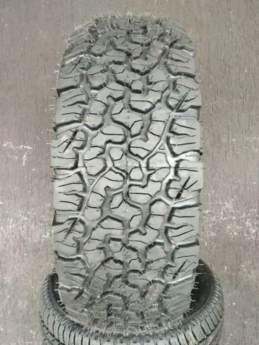 PNEU 265/70/16 BF MELHOR SEGURANÇA E QUALIDADE