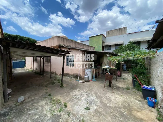 LOTE DE 360M² COM EXCELENTE LOCALIZAÇÃO NO BAIRRO NOVO ELDORADO